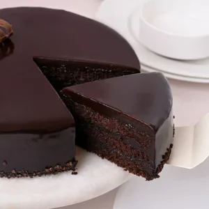 Round Chocolate Truffle Cake online cake wale